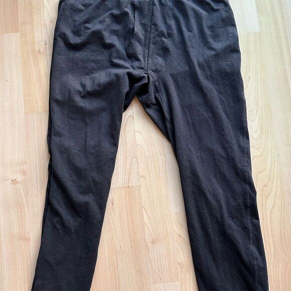 REI Co-Op Men's Black Base Layer pant Size M Elastic Waistband - Picture 2 of 4